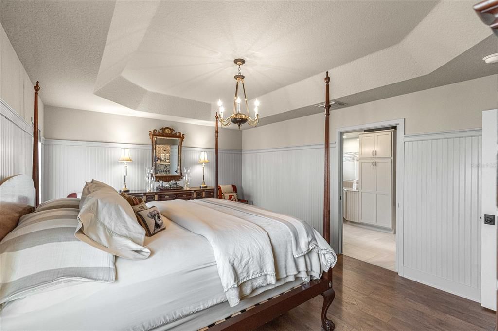 For Sale: $675,000 (3 beds, 3 baths, 1901 Square Feet)