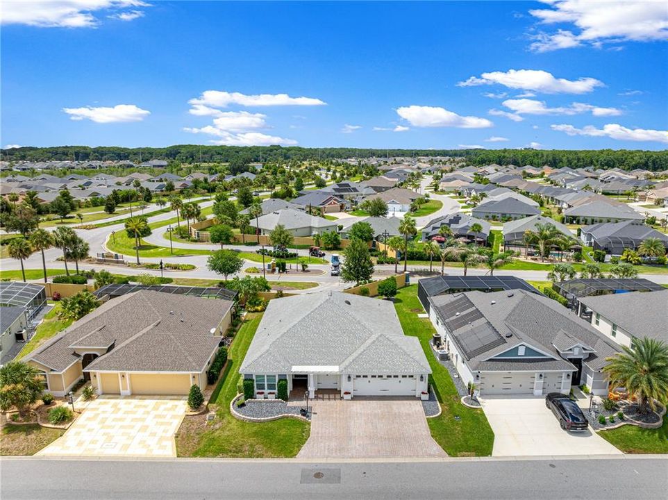 For Sale: $675,000 (3 beds, 3 baths, 1901 Square Feet)