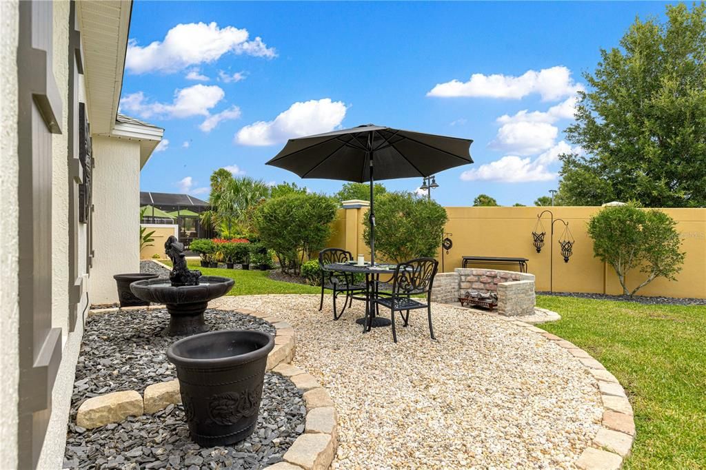 For Sale: $675,000 (3 beds, 3 baths, 1901 Square Feet)