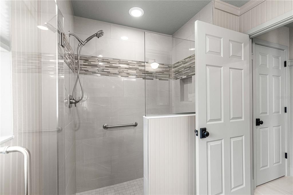 For Sale: $675,000 (3 beds, 3 baths, 1901 Square Feet)