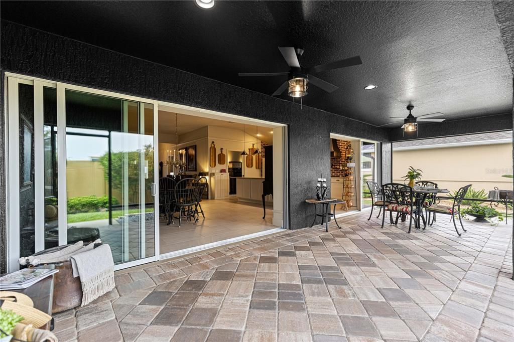 For Sale: $675,000 (3 beds, 3 baths, 1901 Square Feet)
