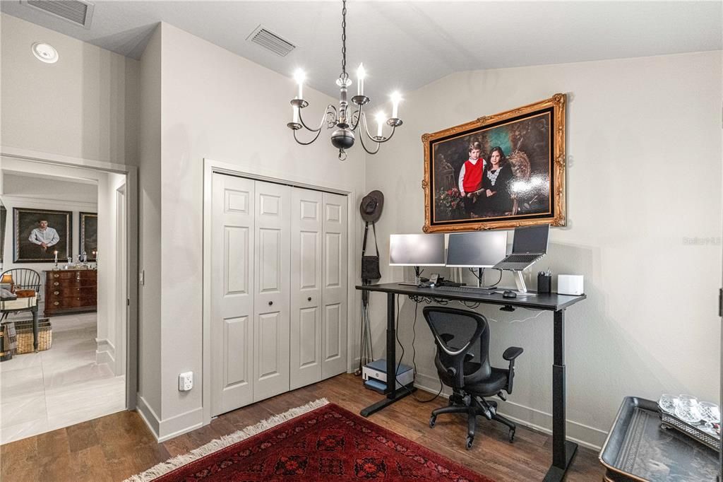 For Sale: $675,000 (3 beds, 3 baths, 1901 Square Feet)
