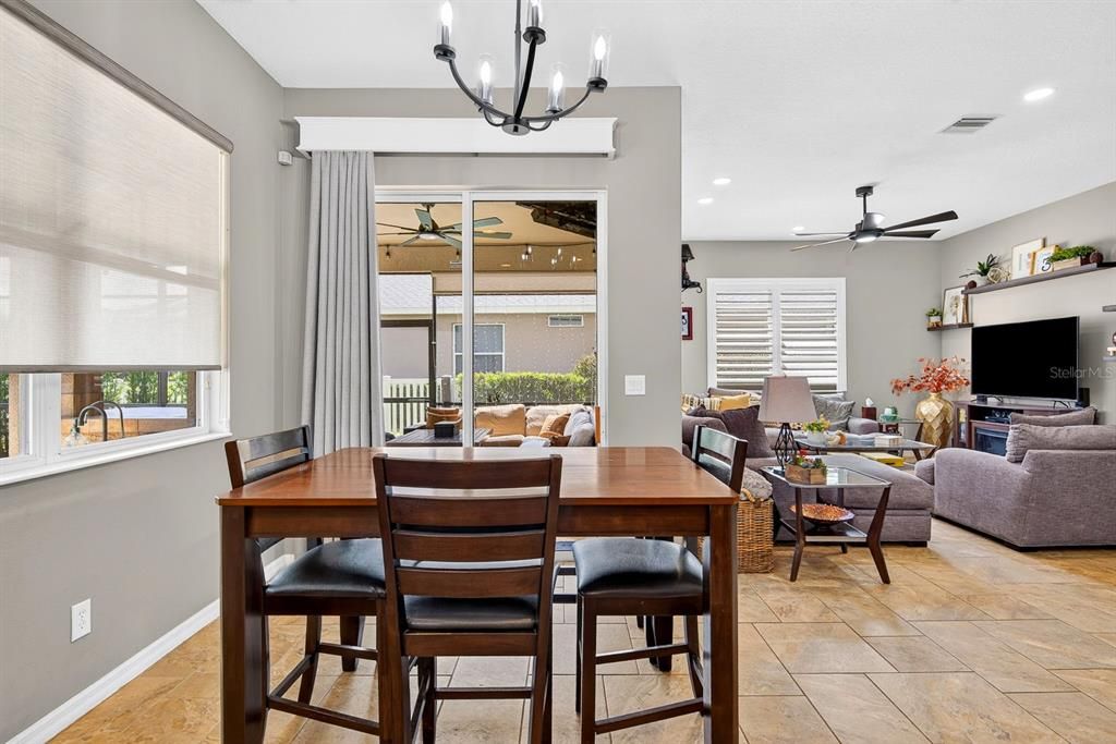 For Sale: $700,000 (4 beds, 2 baths, 2674 Square Feet)