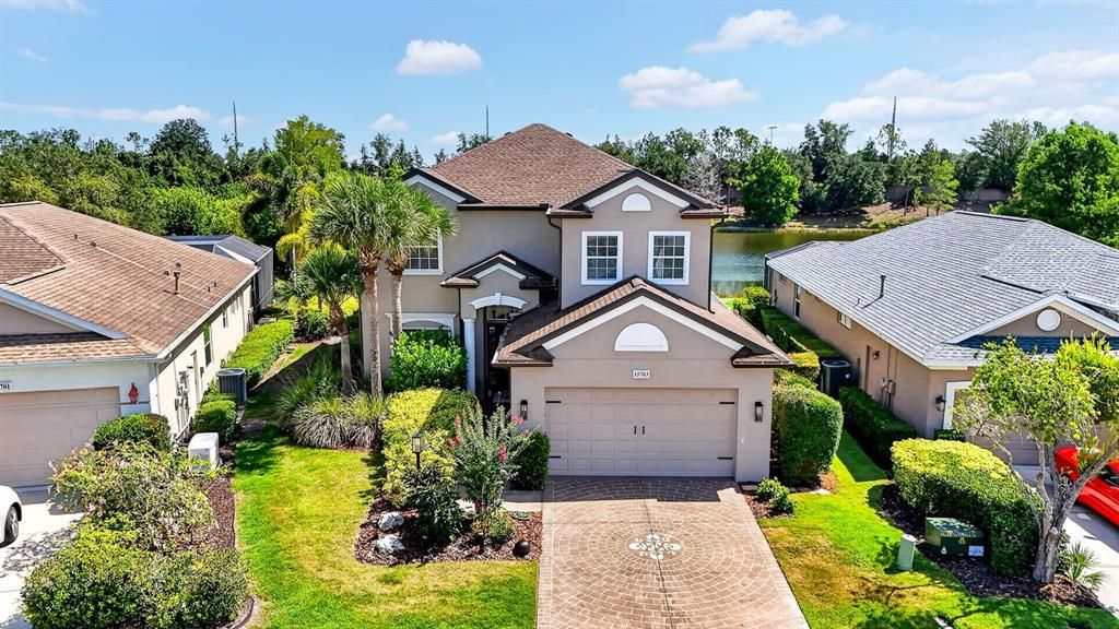 For Sale: $700,000 (4 beds, 2 baths, 2674 Square Feet)