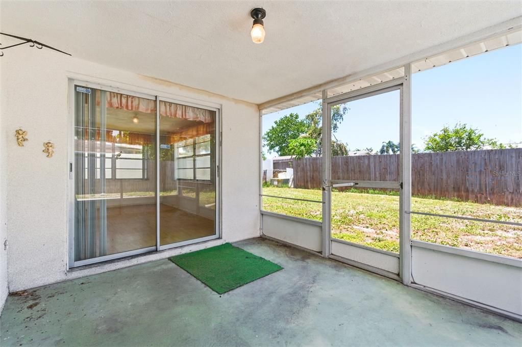 На продажу: $179,000 (2 спален, 1 ванн, 1096 Квадратных фут)
