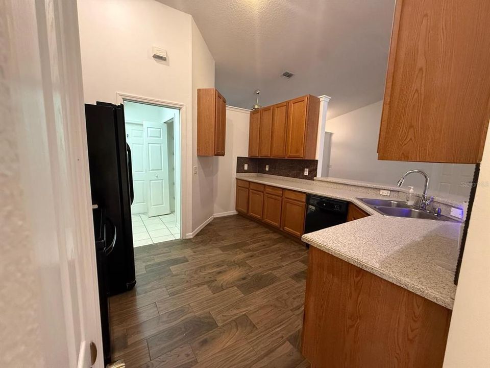 En Venta: $397,900 (3 camas, 2 baños, 1601 Pies cuadrados)