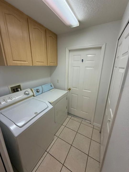 En Venta: $397,900 (3 camas, 2 baños, 1601 Pies cuadrados)