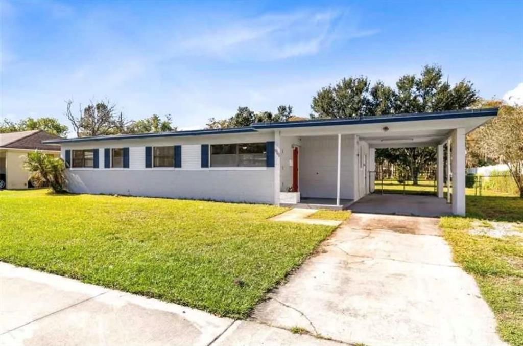 Activo con contrato: $325,900 (4 camas, 3 baños, 1205 Pies cuadrados)