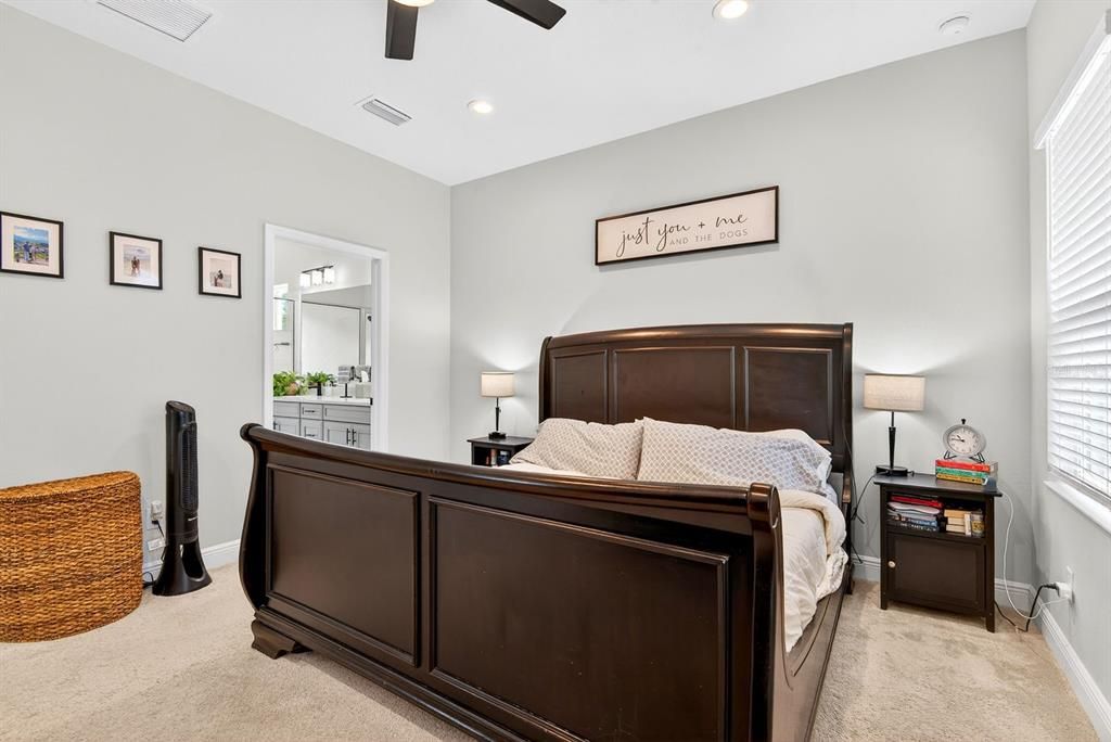 For Sale: $495,000 (2 beds, 2 baths, 1490 Square Feet)