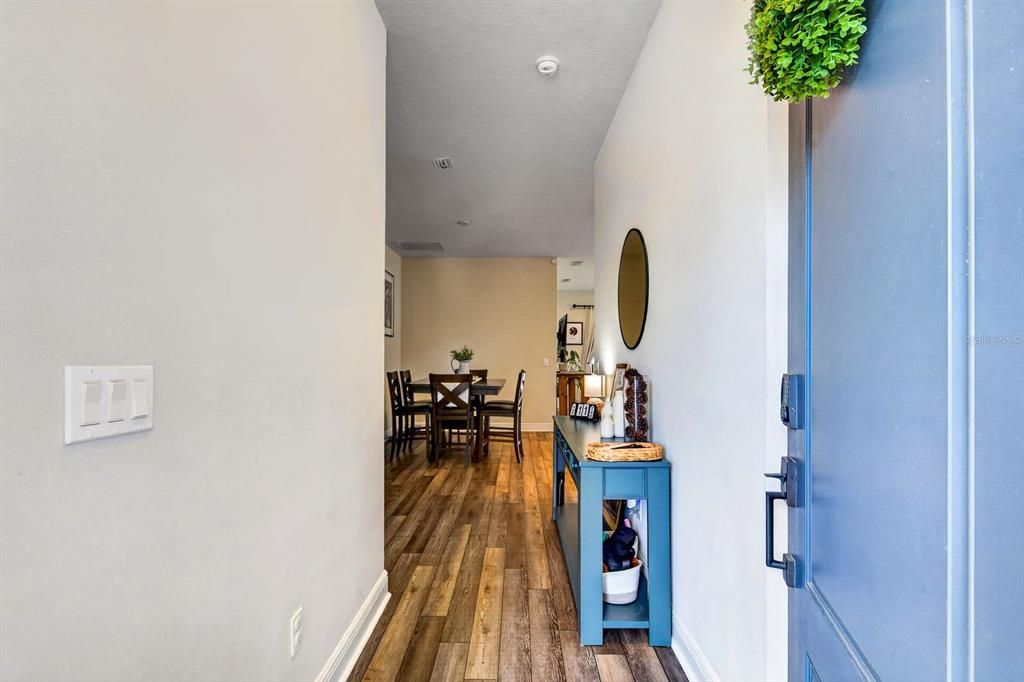 For Sale: $495,000 (2 beds, 2 baths, 1490 Square Feet)