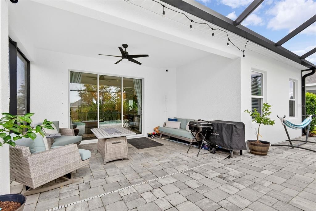 For Sale: $495,000 (2 beds, 2 baths, 1490 Square Feet)