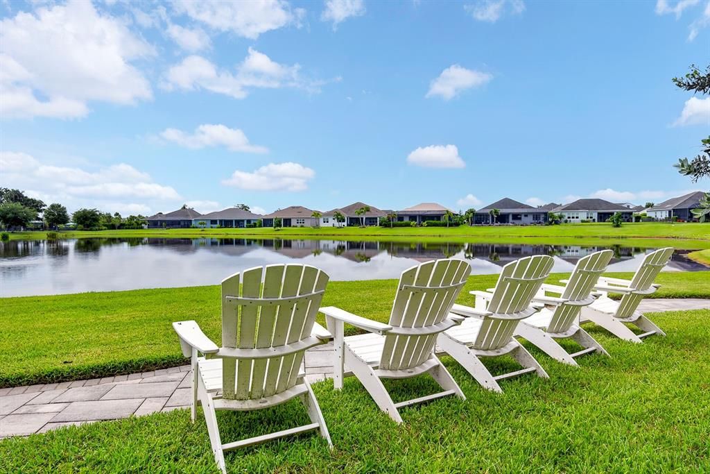For Sale: $495,000 (2 beds, 2 baths, 1490 Square Feet)