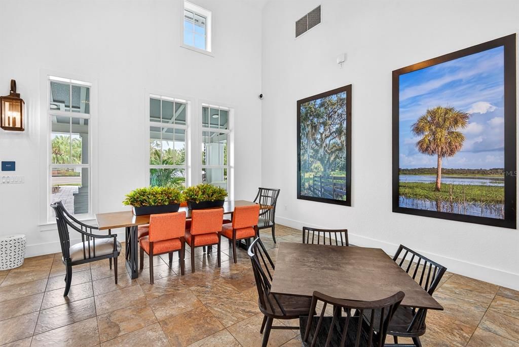 For Sale: $495,000 (2 beds, 2 baths, 1490 Square Feet)