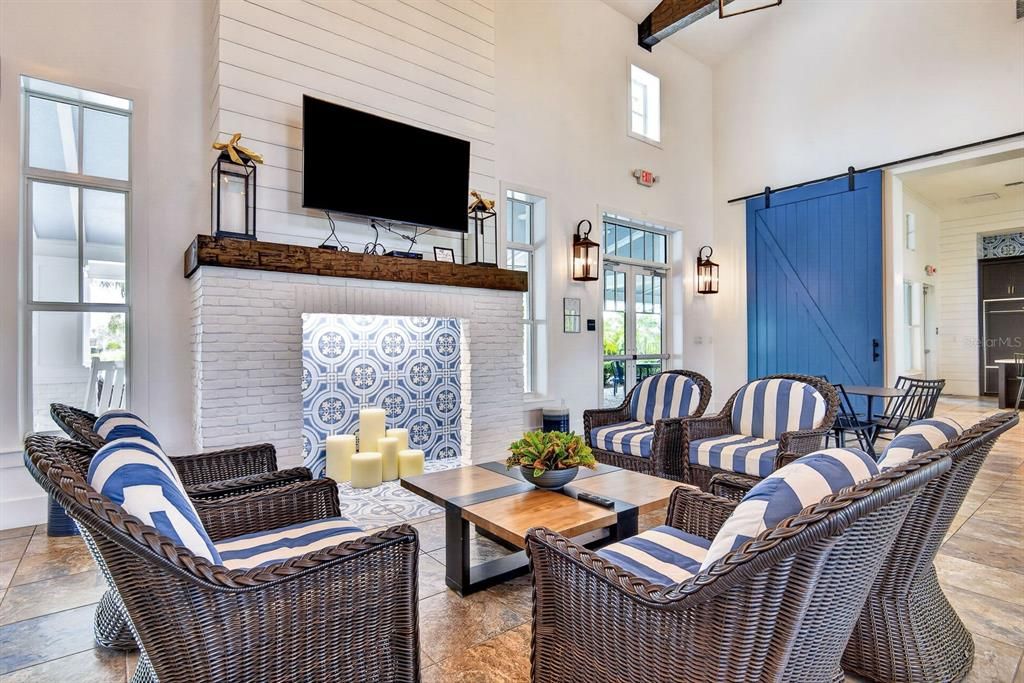 For Sale: $495,000 (2 beds, 2 baths, 1490 Square Feet)