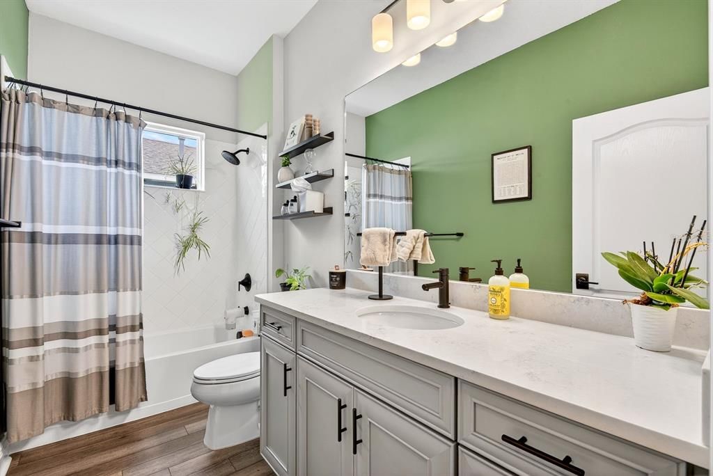 For Sale: $495,000 (2 beds, 2 baths, 1490 Square Feet)