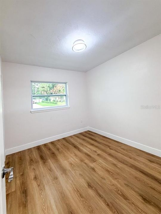Activo con contrato: $309,000 (4 camas, 2 baños, 1454 Pies cuadrados)