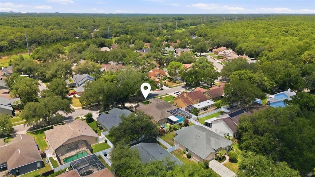 For Sale: $549,900 (4 beds, 3 baths, 2418 Square Feet)