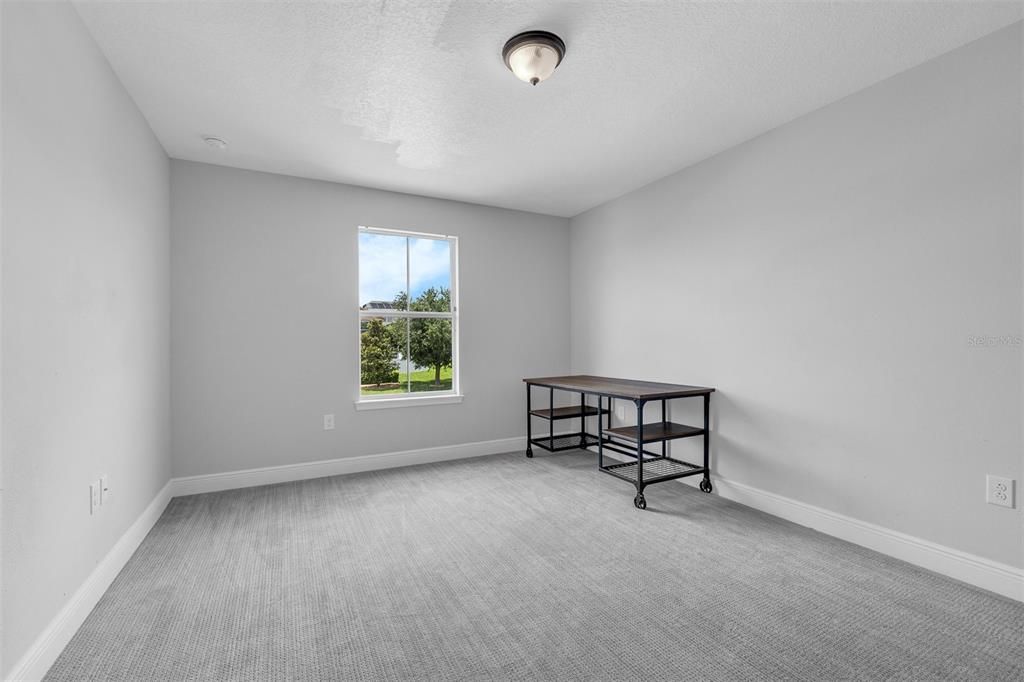 For Sale: $849,900 (6 beds, 4 baths, 3920 Square Feet)
