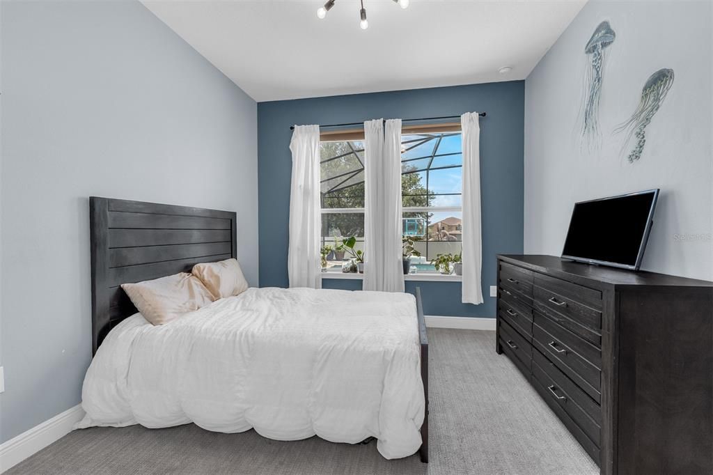 For Sale: $849,900 (6 beds, 4 baths, 3920 Square Feet)