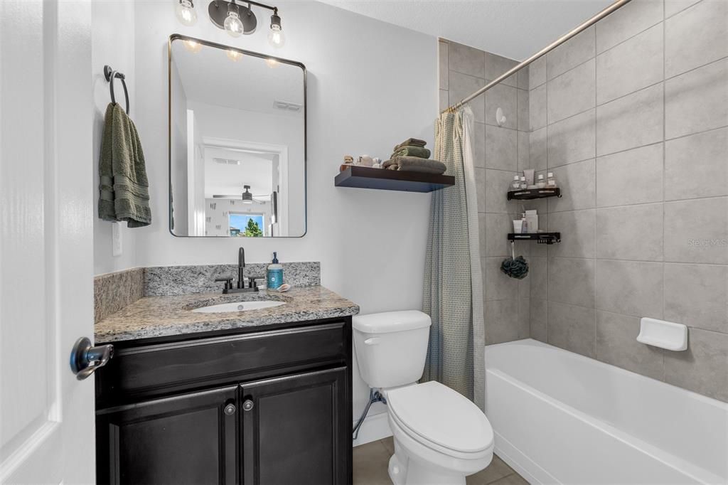 For Sale: $849,900 (6 beds, 4 baths, 3920 Square Feet)
