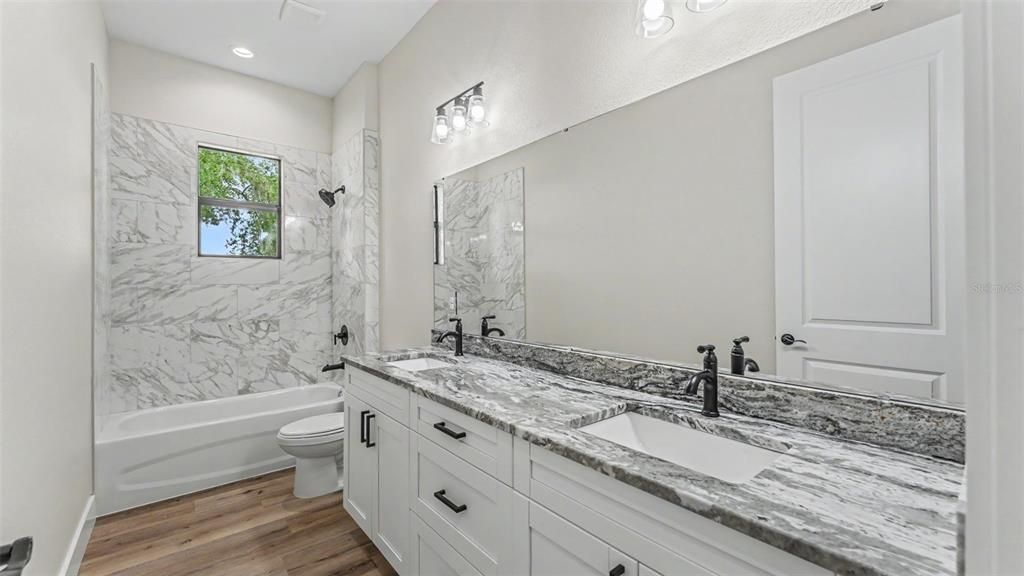 For Sale: $429,900 (4 beds, 2 baths, 2004 Square Feet)