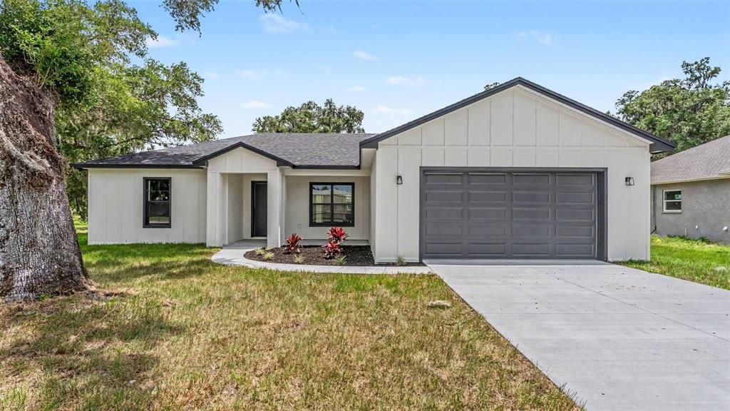 For Sale: $429,900 (4 beds, 2 baths, 2004 Square Feet)
