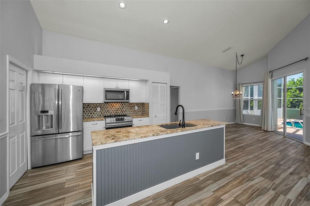 For Sale: $490,000 (4 beds, 2 baths, 1685 Square Feet)