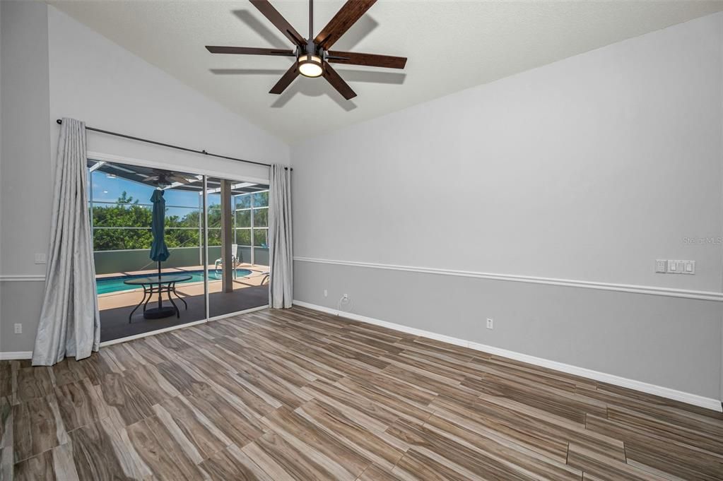 For Sale: $490,000 (4 beds, 2 baths, 1685 Square Feet)