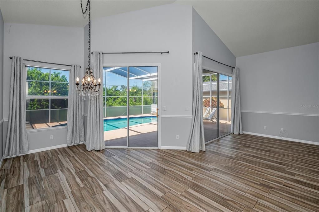 For Sale: $490,000 (4 beds, 2 baths, 1685 Square Feet)