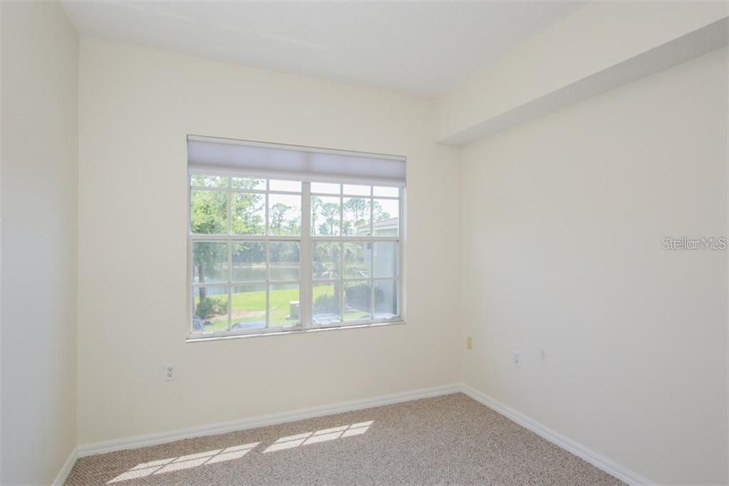 For Rent: $2,100 (3 beds, 2 baths, 1378 Square Feet)