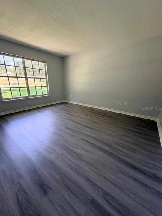 For Rent: $3,500 (4 beds, 2 baths, 2492 Square Feet)