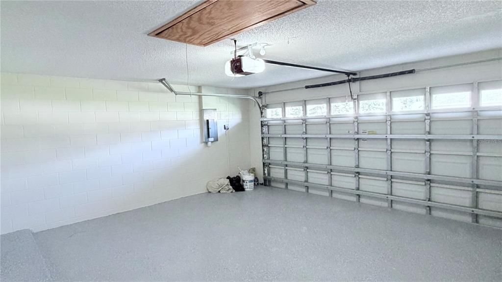 В аренду: $3,000 (4 спален, 2 ванн, 1742 Квадратных фут)