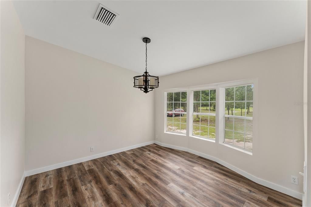 For Sale: $295,000 (4 beds, 2 baths, 1961 Square Feet)