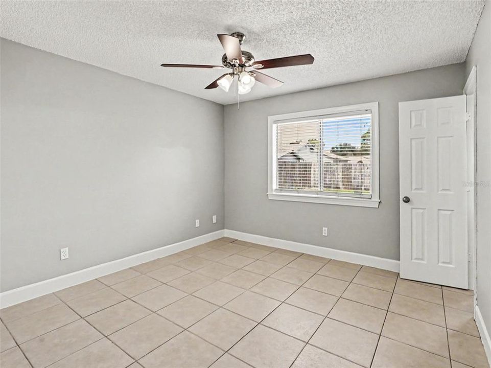 For Sale: $294,900 (3 beds, 2 baths, 1152 Square Feet)