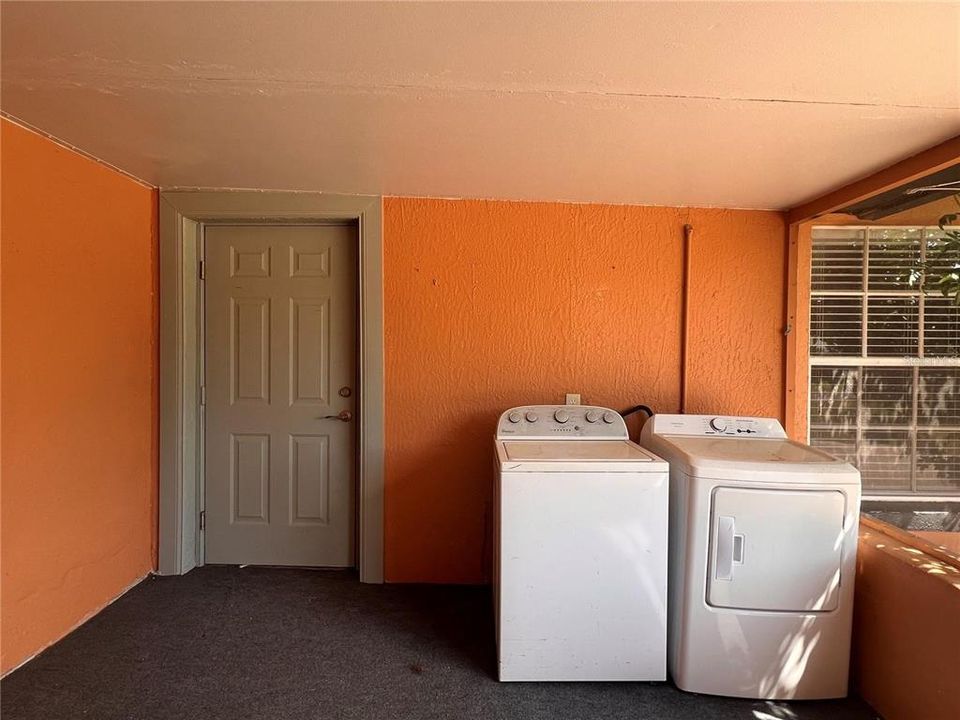 For Rent: $2,000 (3 beds, 2 baths, 1300 Square Feet)