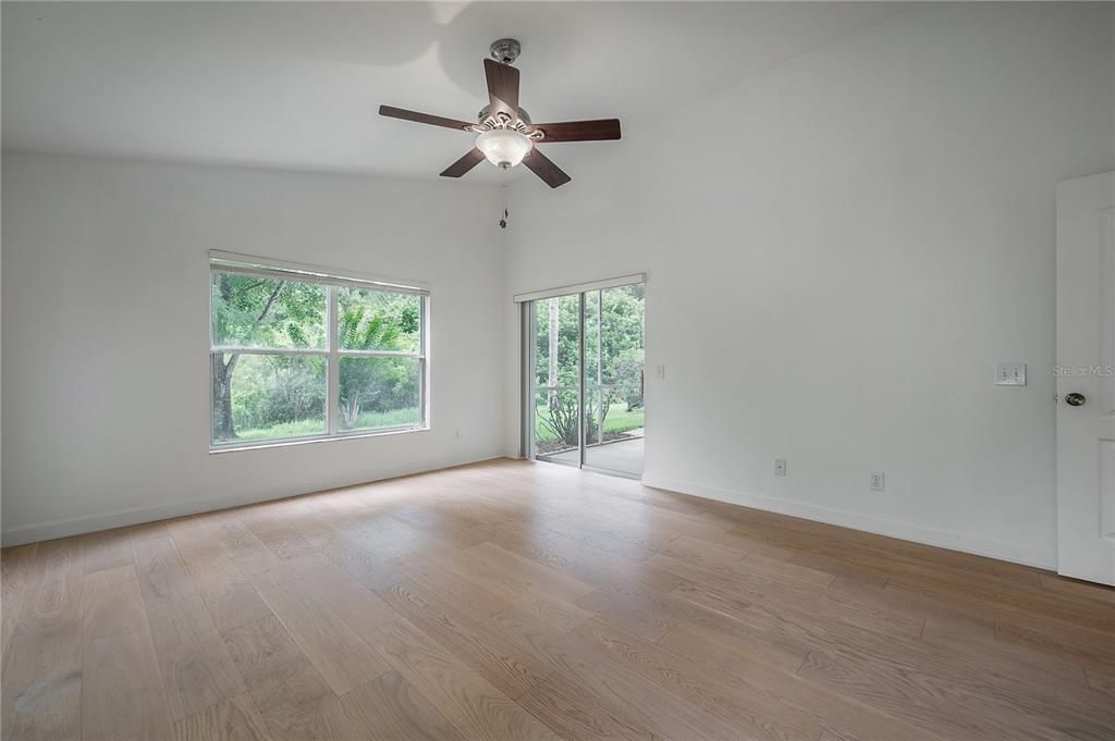 En Venta: $569,000 (3 camas, 2 baños, 2028 Pies cuadrados)