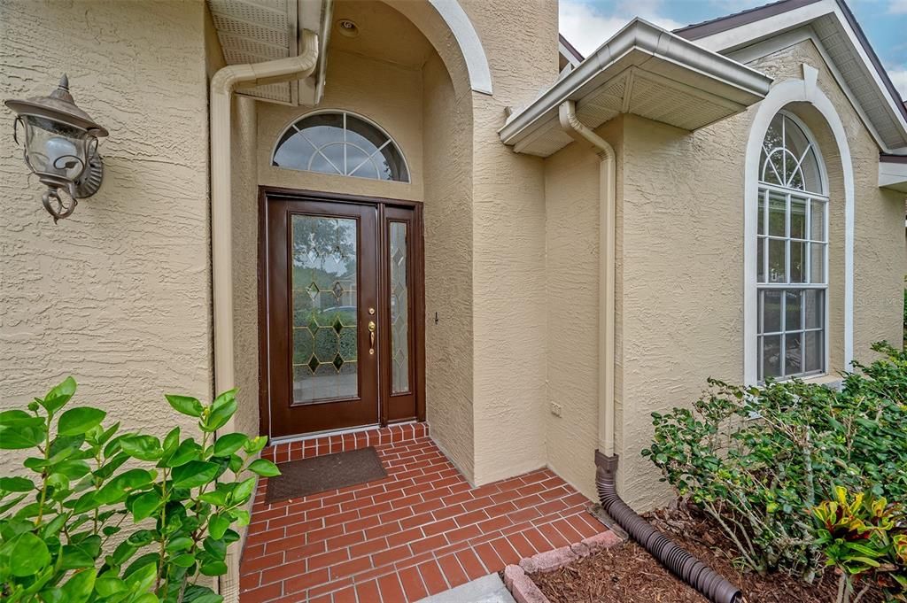 En Venta: $569,000 (3 camas, 2 baños, 2028 Pies cuadrados)