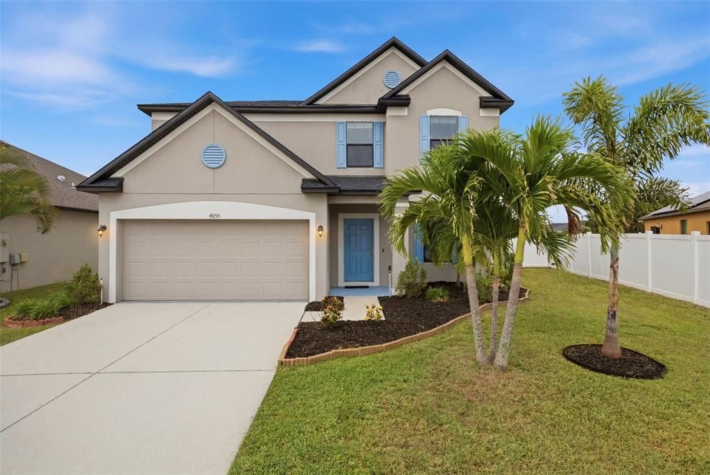 For Sale: $349,900 (3 beds, 2 baths, 2242 Square Feet)