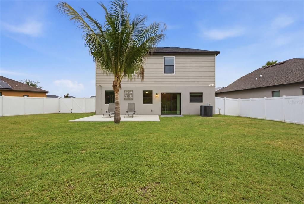 For Sale: $349,900 (3 beds, 2 baths, 2242 Square Feet)
