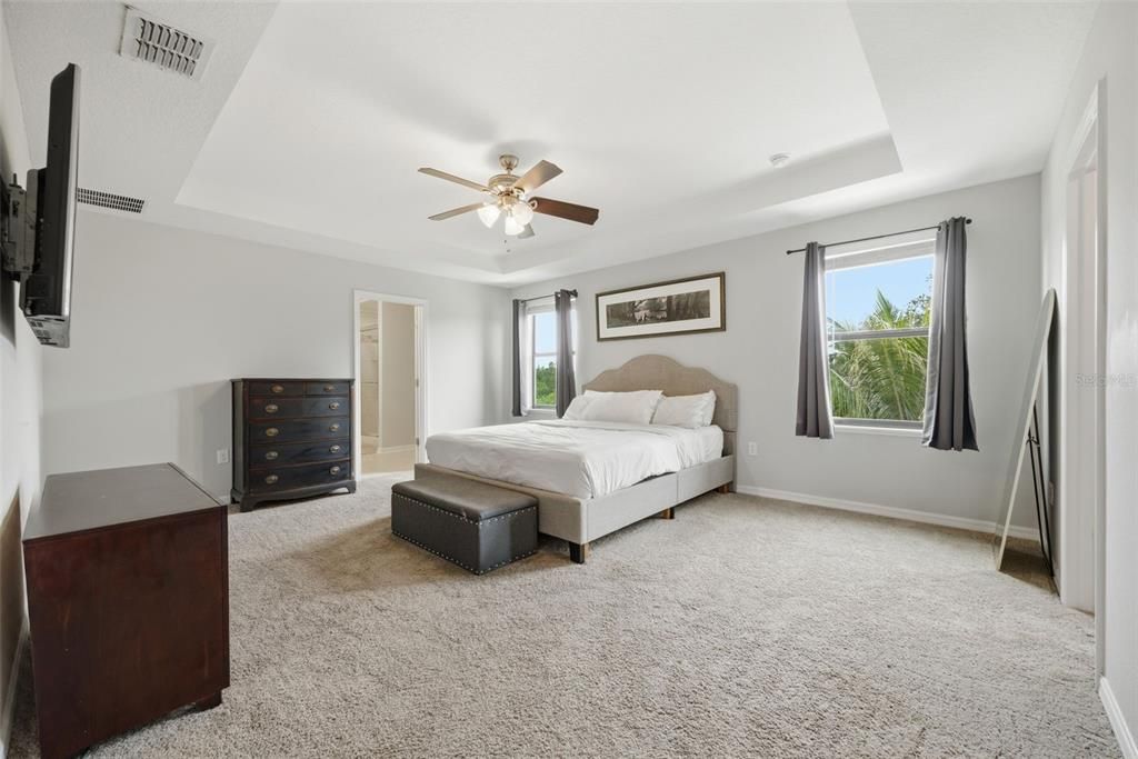 For Sale: $349,900 (3 beds, 2 baths, 2242 Square Feet)