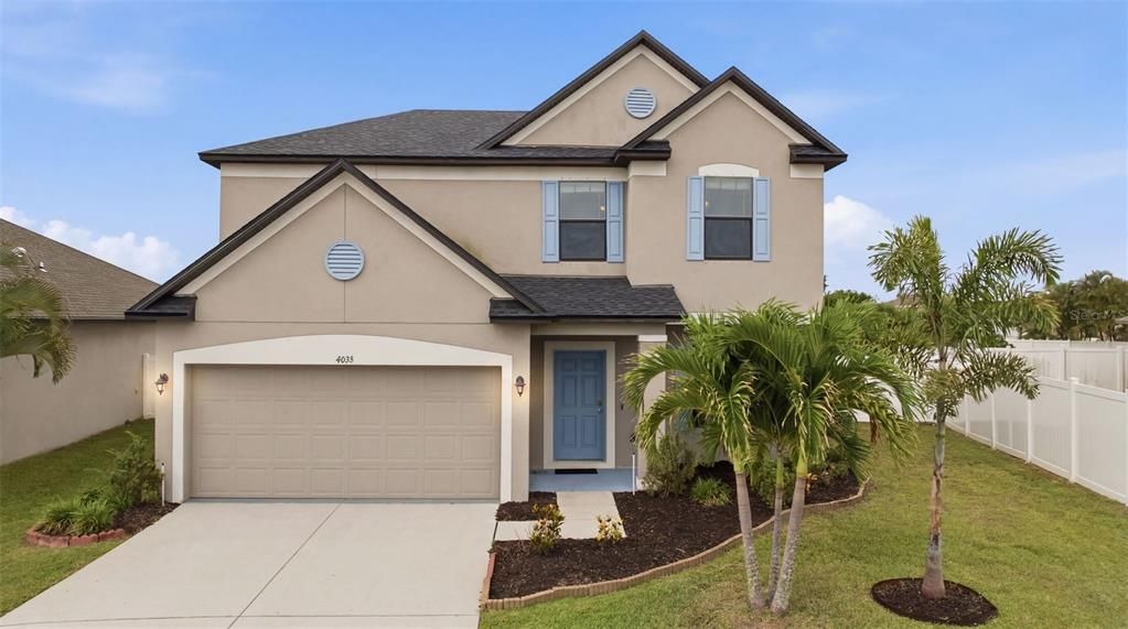 For Sale: $349,900 (3 beds, 2 baths, 2242 Square Feet)