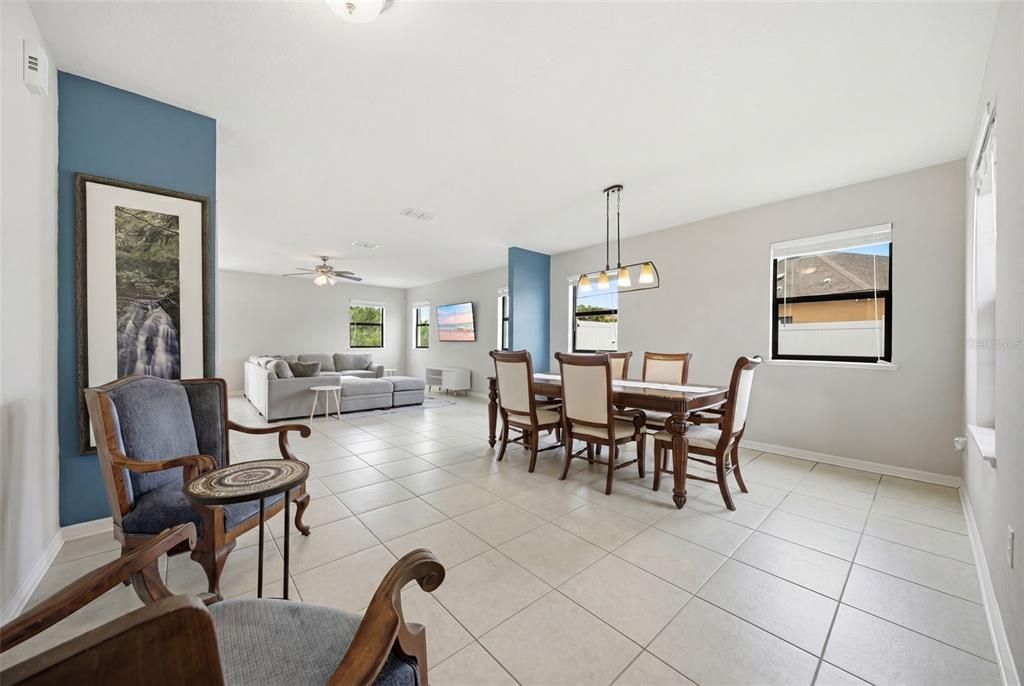 For Sale: $349,900 (3 beds, 2 baths, 2242 Square Feet)