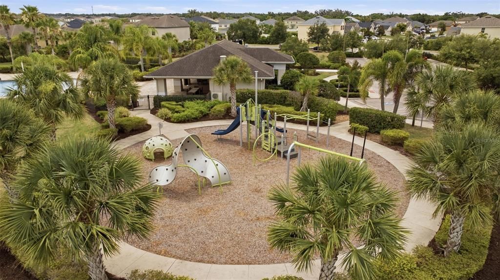 For Sale: $349,900 (3 beds, 2 baths, 2242 Square Feet)