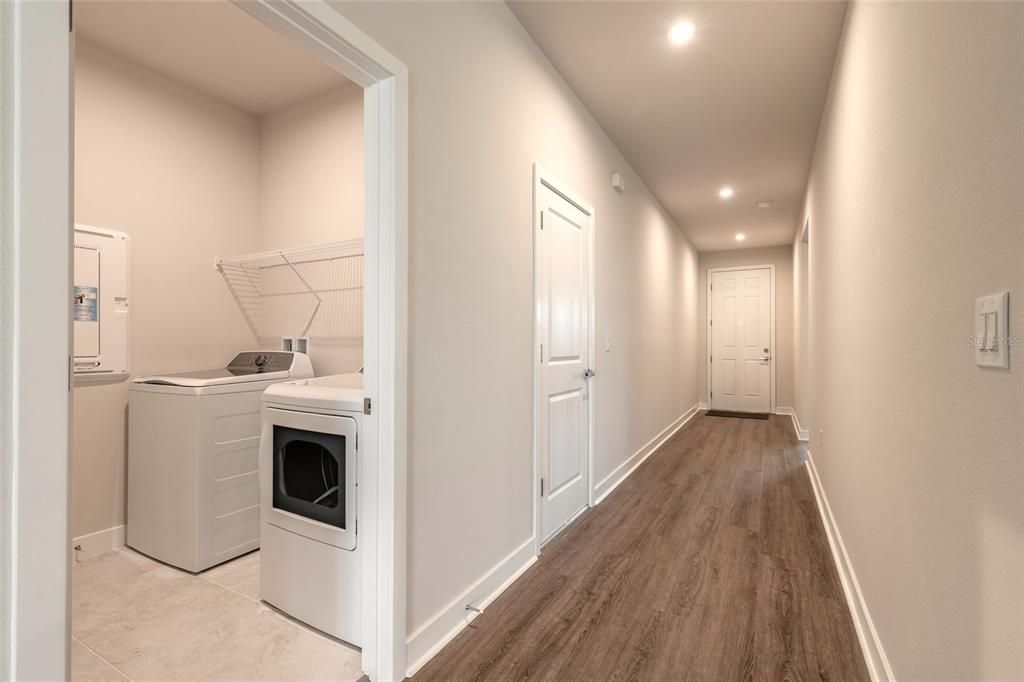 For Sale: $494,900 (4 beds, 3 baths, 2208 Square Feet)