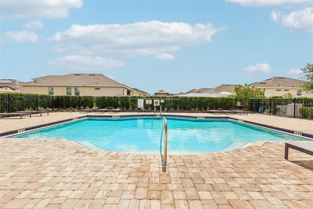 For Sale: $360,000 (4 beds, 2 baths, 1841 Square Feet)