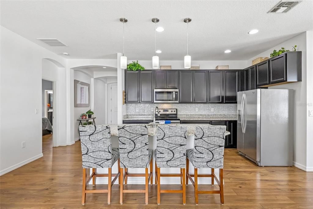 For Sale: $360,000 (4 beds, 2 baths, 1841 Square Feet)