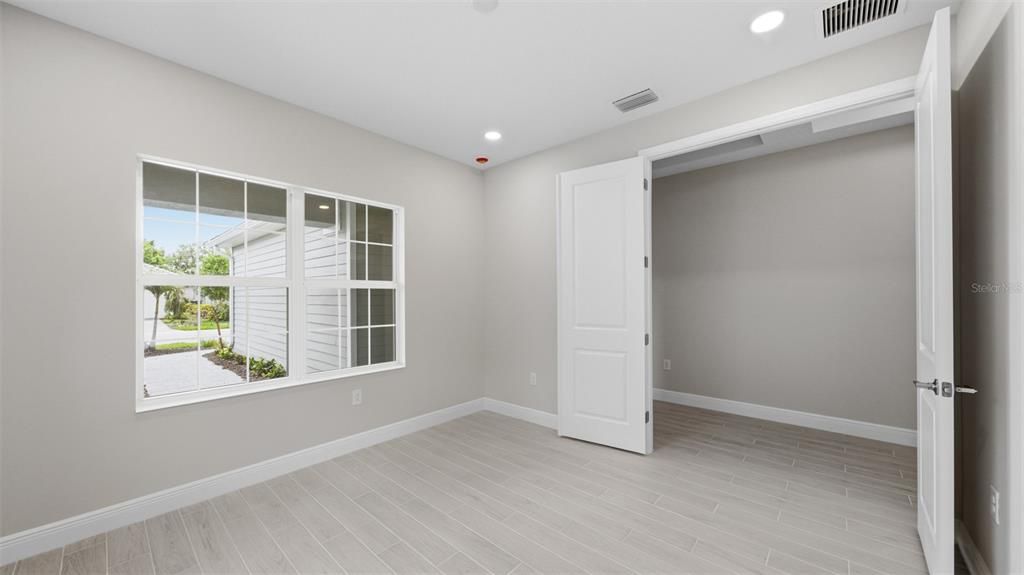 For Sale: $457,283 (3 beds, 2 baths, 2079 Square Feet)