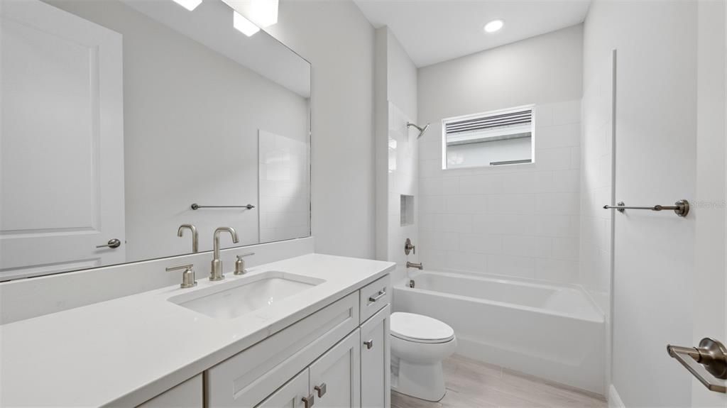 For Sale: $457,283 (3 beds, 2 baths, 2079 Square Feet)