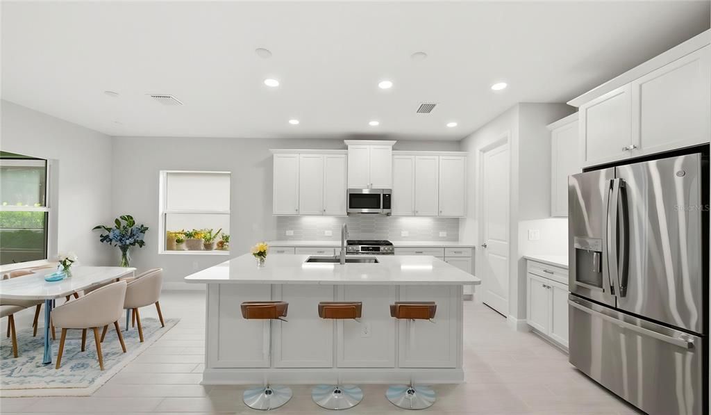 For Sale: $457,283 (3 beds, 2 baths, 2079 Square Feet)