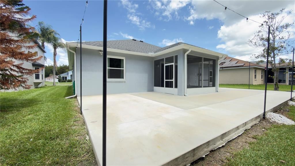 For Sale: $479,000 (4 beds, 2 baths, 2390 Square Feet)